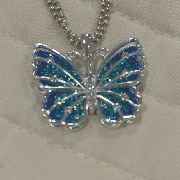 Sterling silver Blue Butterfly Pendant - Tiffany & Co necklace sold separately! - Picture 4 of 13